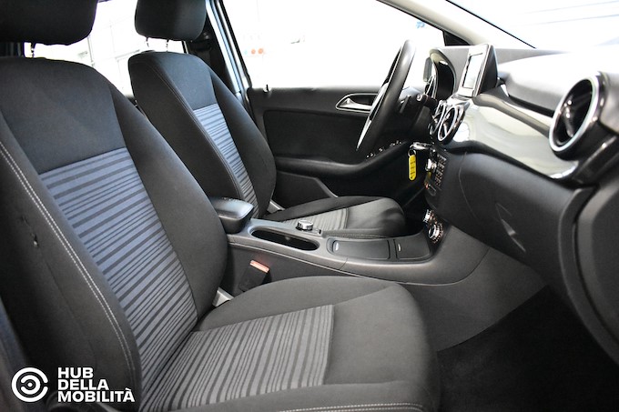 MERCEDES-BENZ B 180 CDI BlueEFFICIENCY Executive